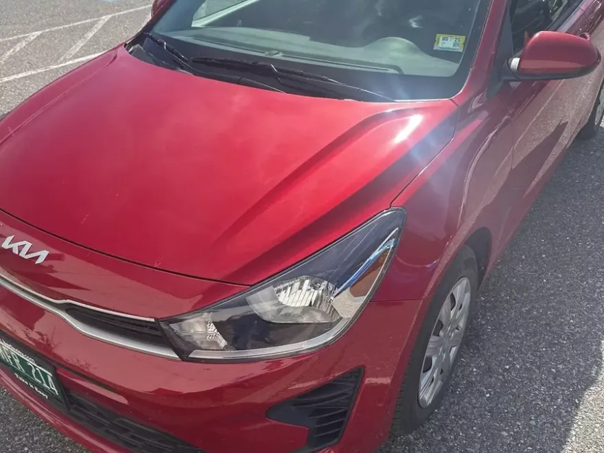 2022 Kia Rio S photo 1