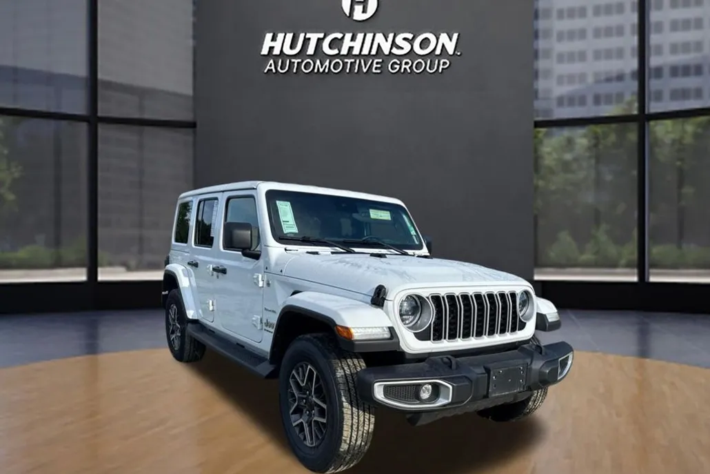 2024 Jeep Wrangler Sahara photo 1