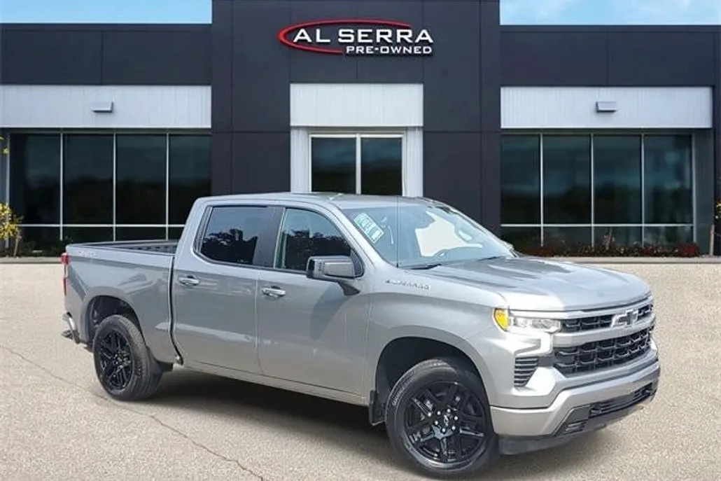 2024 Chevrolet Silverado 1500 RST photo 1