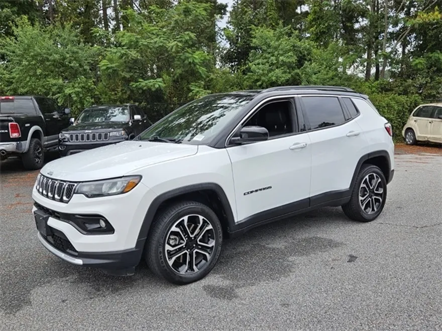 2024 Jeep Compass Limited photo 1