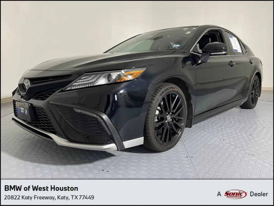 2023 Toyota Camry XSE photo 1