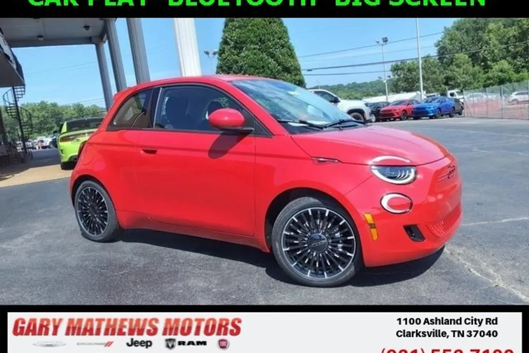 2024 Fiat 500e Red photo 1