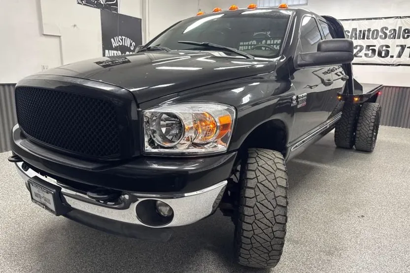 2008 Dodge Ram 3500 Laramie photo 1