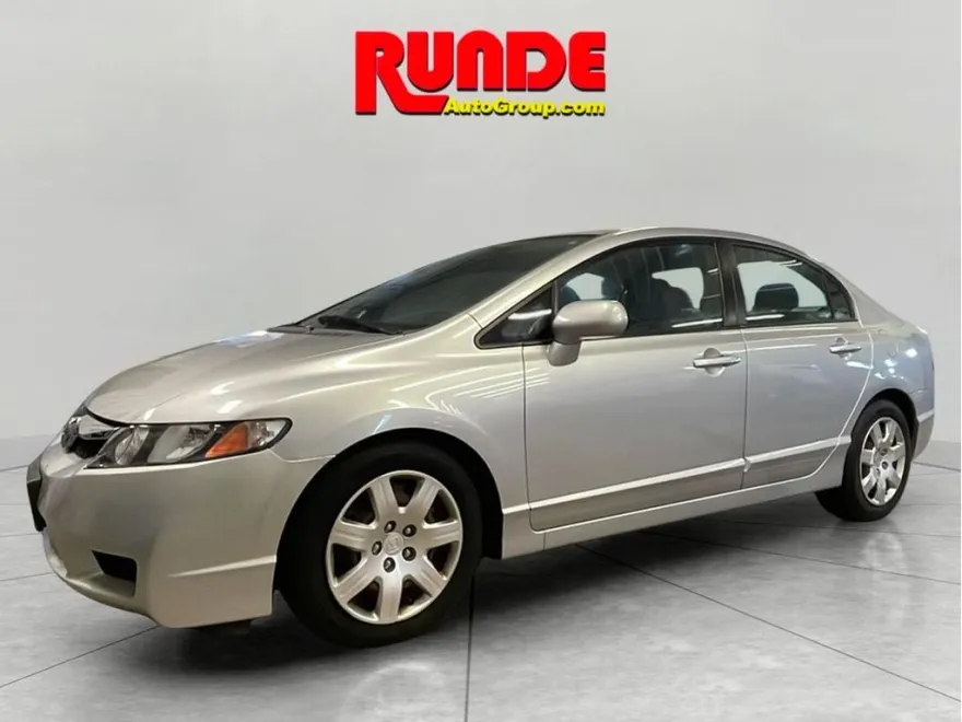 2009 Honda Civic LX photo 1
