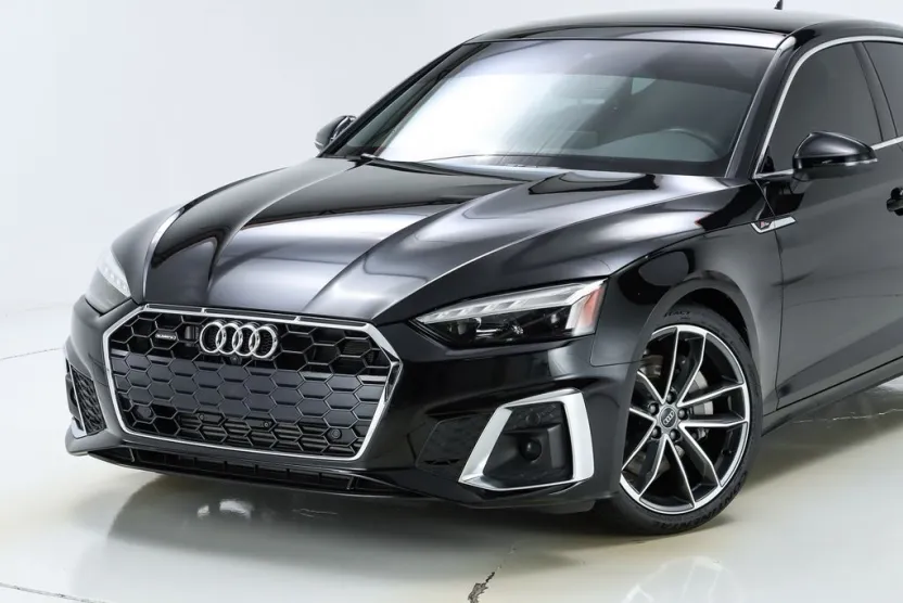 2024 Audi A5 45 S line Premium Plus photo 1