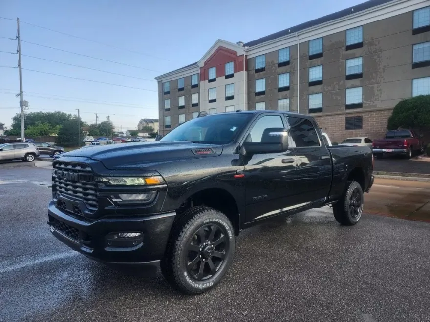 2025 Ram 2500 Big Horn photo 1