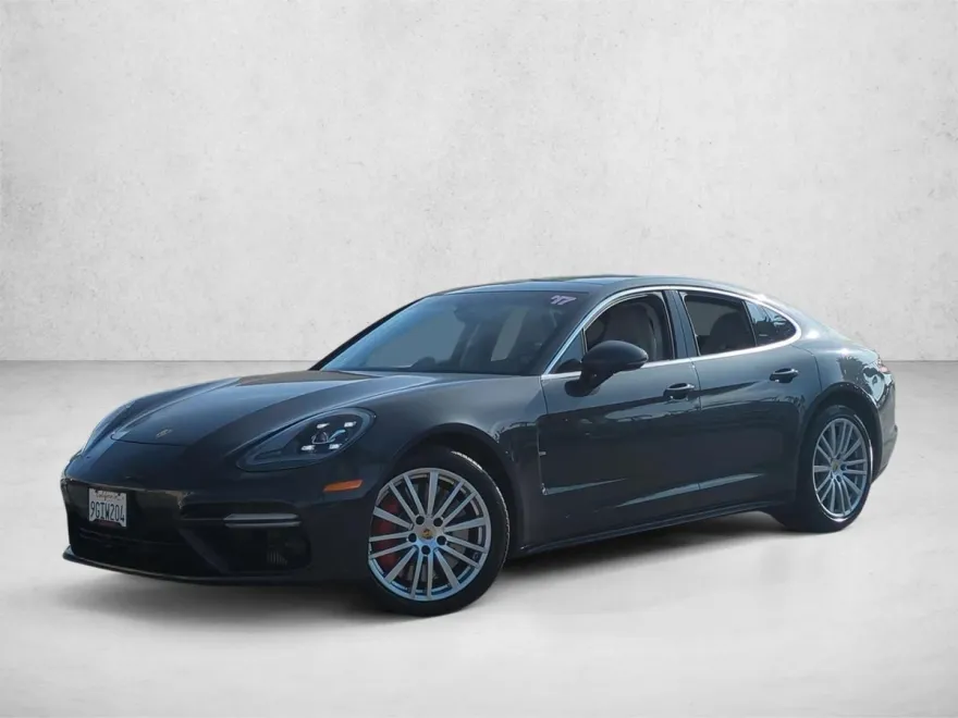2017 Porsche Panamera Turbo photo 1