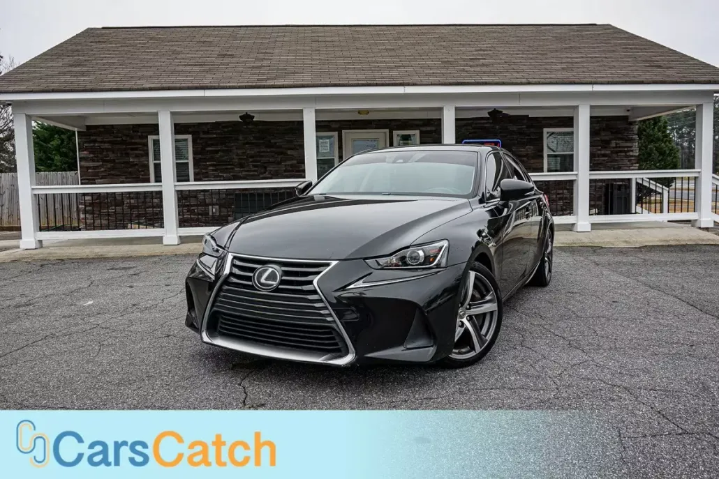2017 Lexus IS 300 photo 1