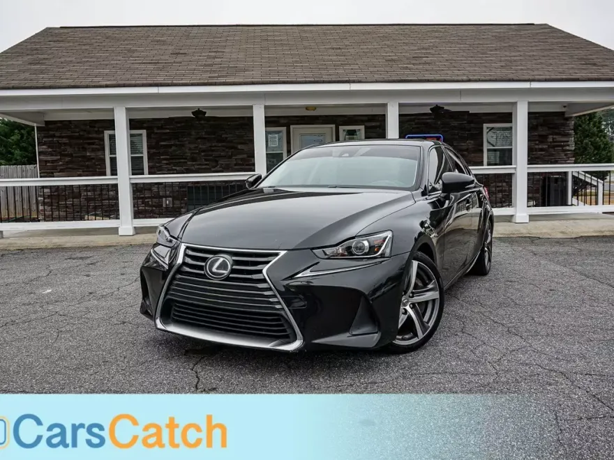 2017 Lexus IS 300 photo 1