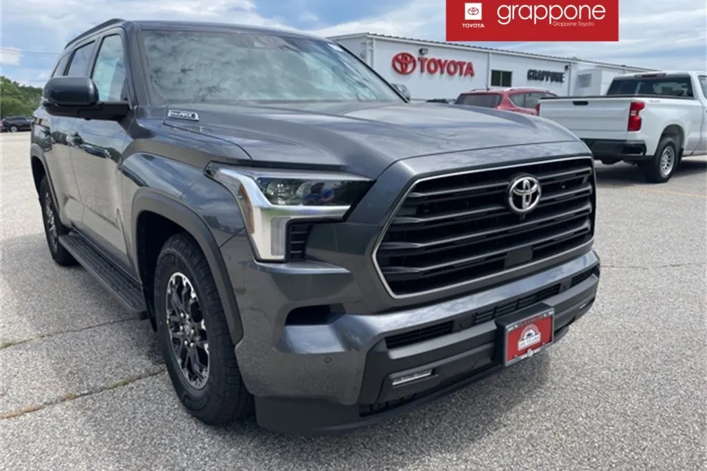 2025 Toyota Sequoia SR5 photo 1