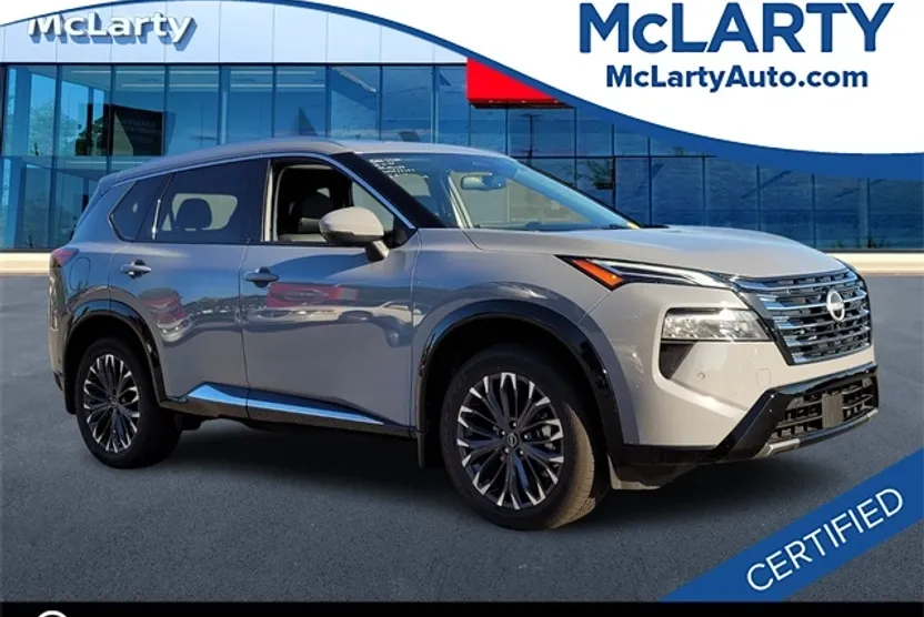 2024 Nissan Rogue Platinum photo 1