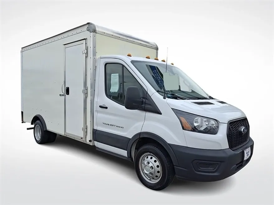 2022 Ford Transit photo 1