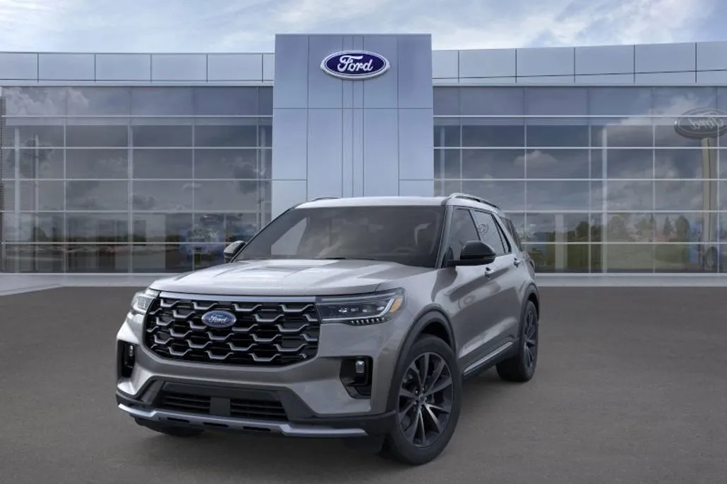 2025 Ford Explorer Platinum photo 1