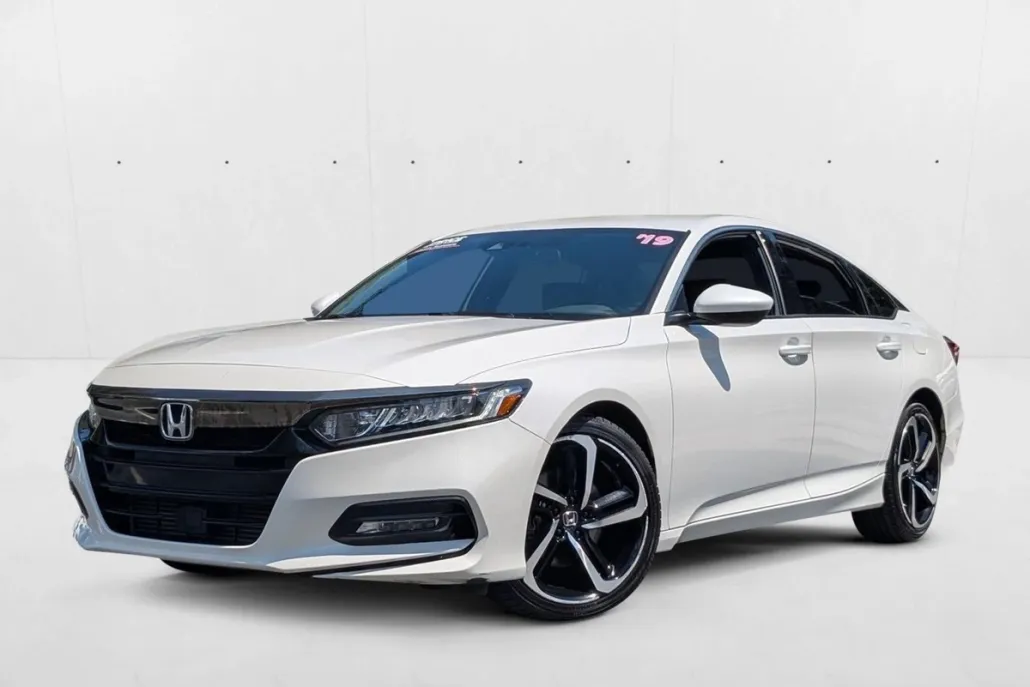 2019 Honda Accord Sport 1.5T photo 1