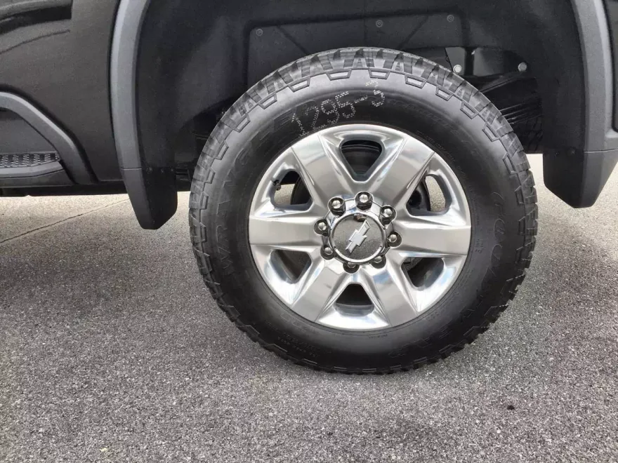 2020 Chevrolet Silverado 3500HD LTZ photo 1