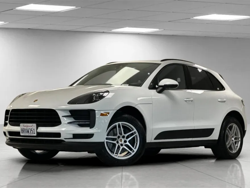 2020 Porsche Macan photo 1