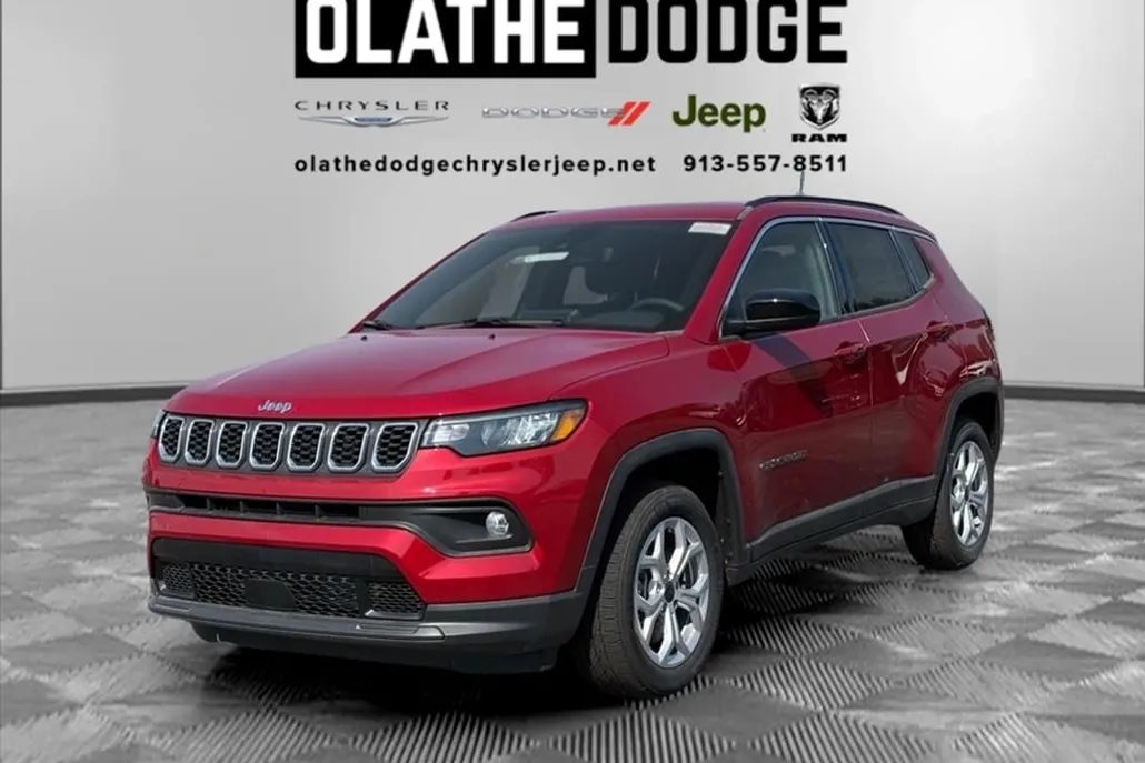 2025 Jeep Compass North Edition Latitude photo 1