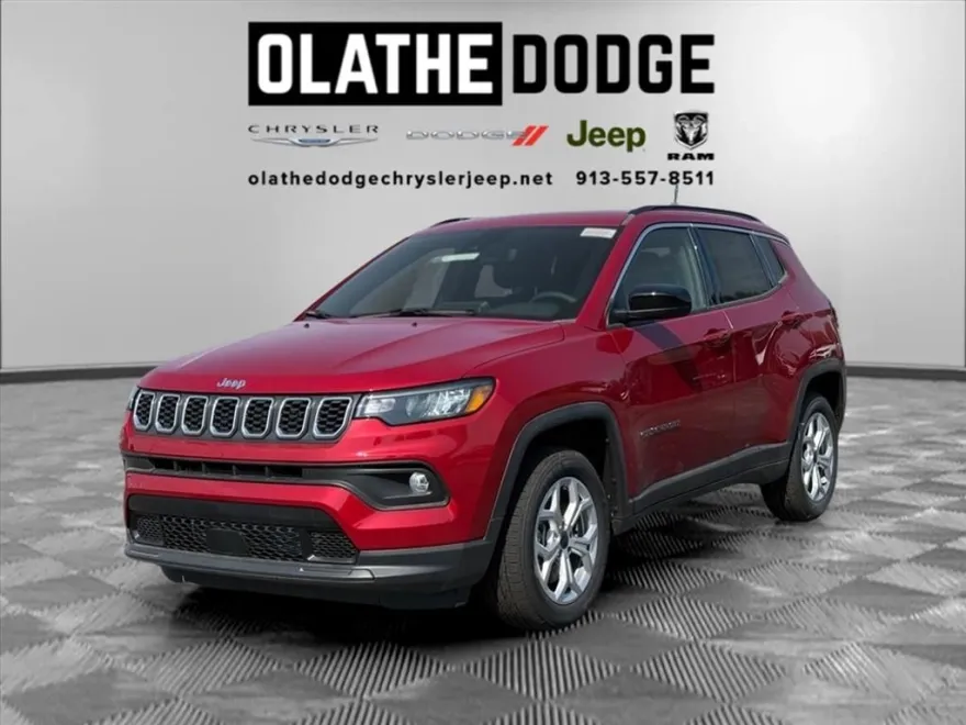 2025 Jeep Compass North Edition Latitude photo 1