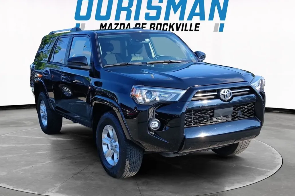 2024 Toyota 4Runner SR5 photo 1