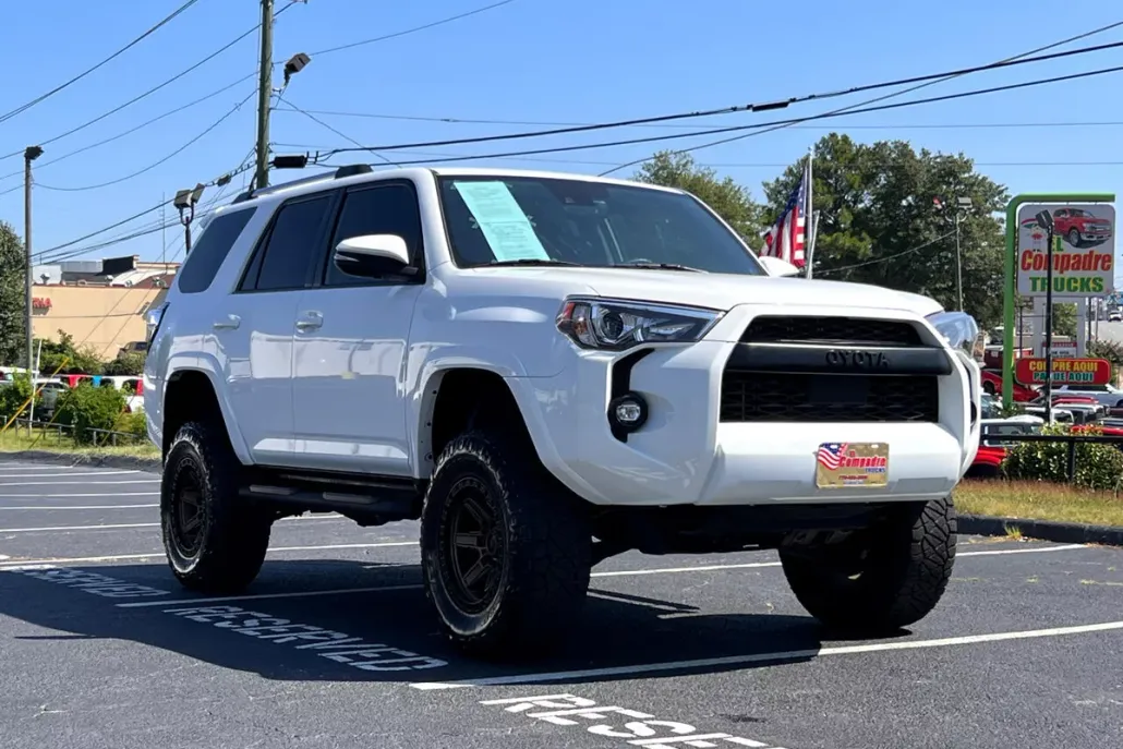 2021 Toyota 4Runner SR5 Premium photo 1