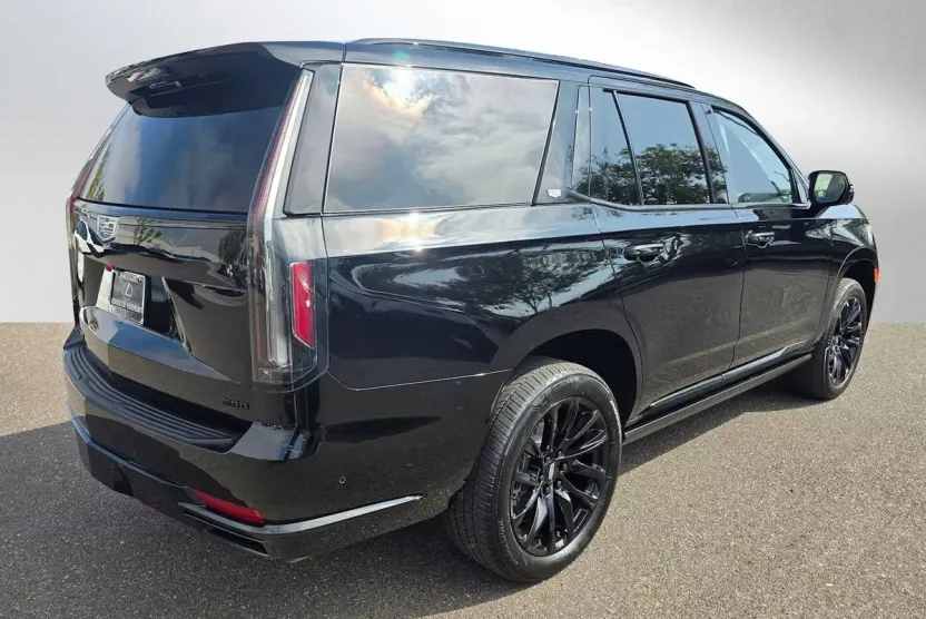 2024 Cadillac Escalade Sport Platinum photo 1