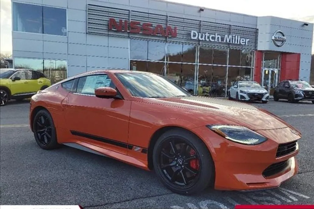 2024 Nissan Z Performance photo 1