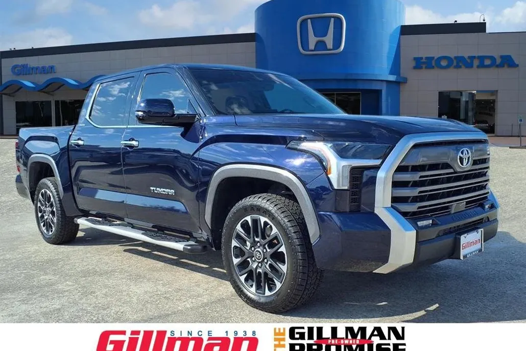 2023 Toyota Tundra Limited photo 1