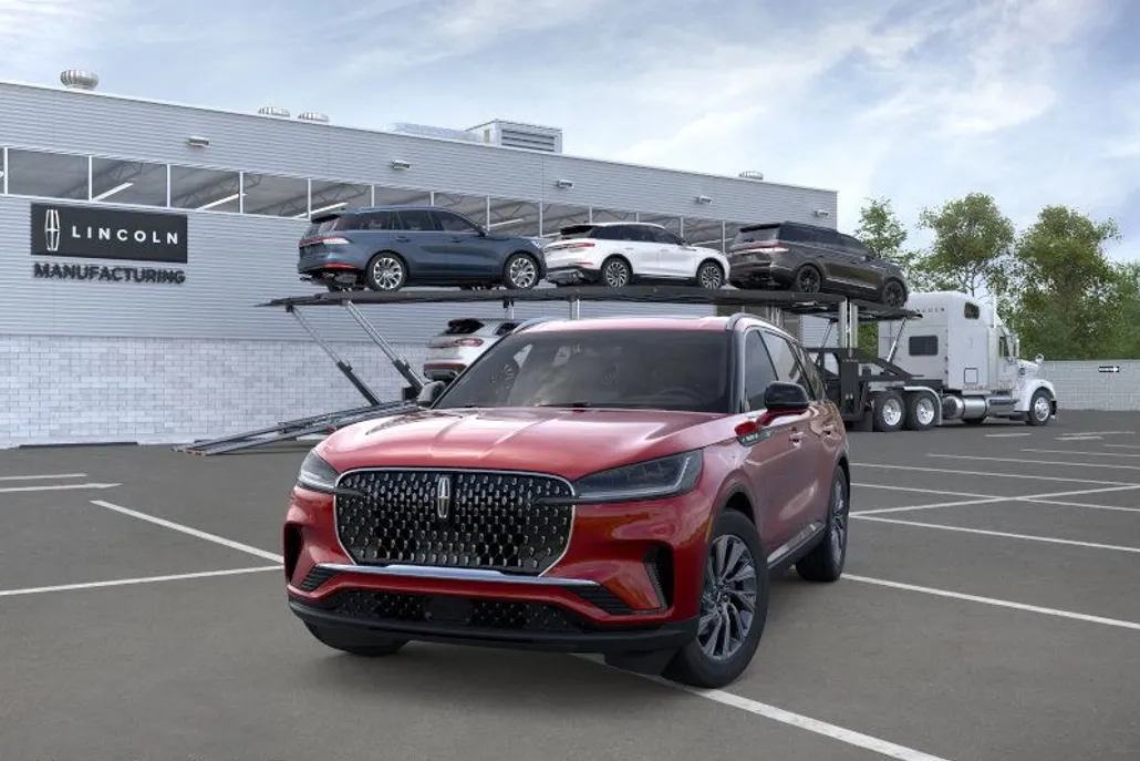 2025 Lincoln Aviator Premiere photo 1