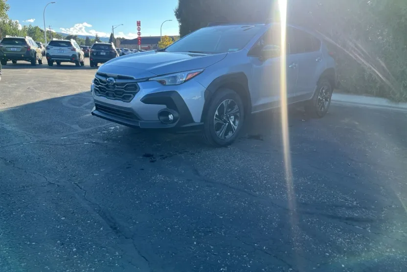 2025 Subaru Crosstrek Premium photo 1