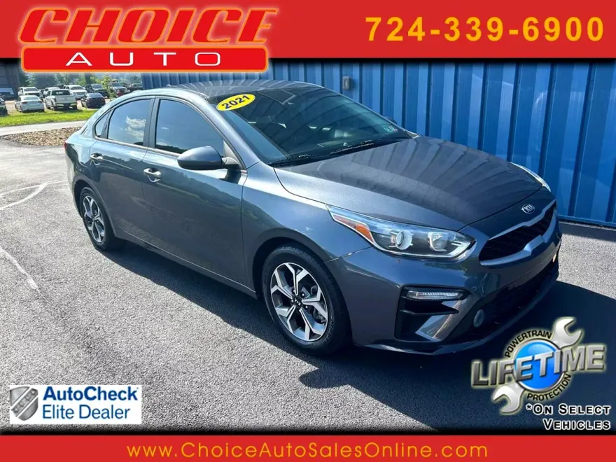 2021 Kia Forte LXS photo 1