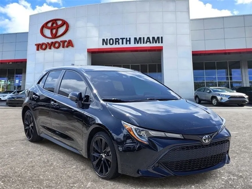 2022 Toyota Corolla SE Nightshade Edition photo 1