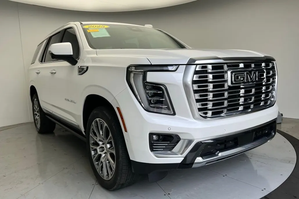 2025 Gmc Yukon Denali photo 1