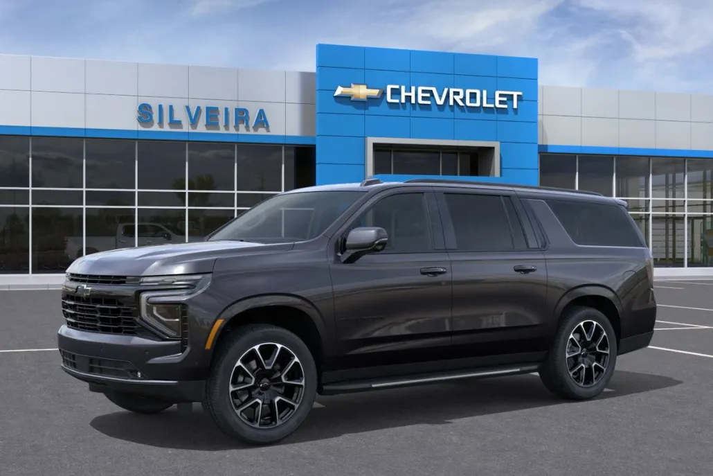 2025 Chevrolet Suburban RST photo 1