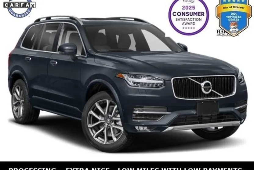 2019 Volvo XC90 Momentum T6 photo 1