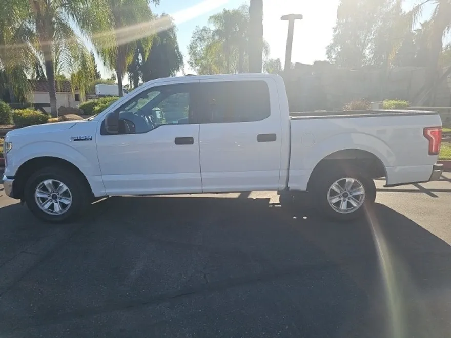 2016 Ford F-150 XLT photo 1