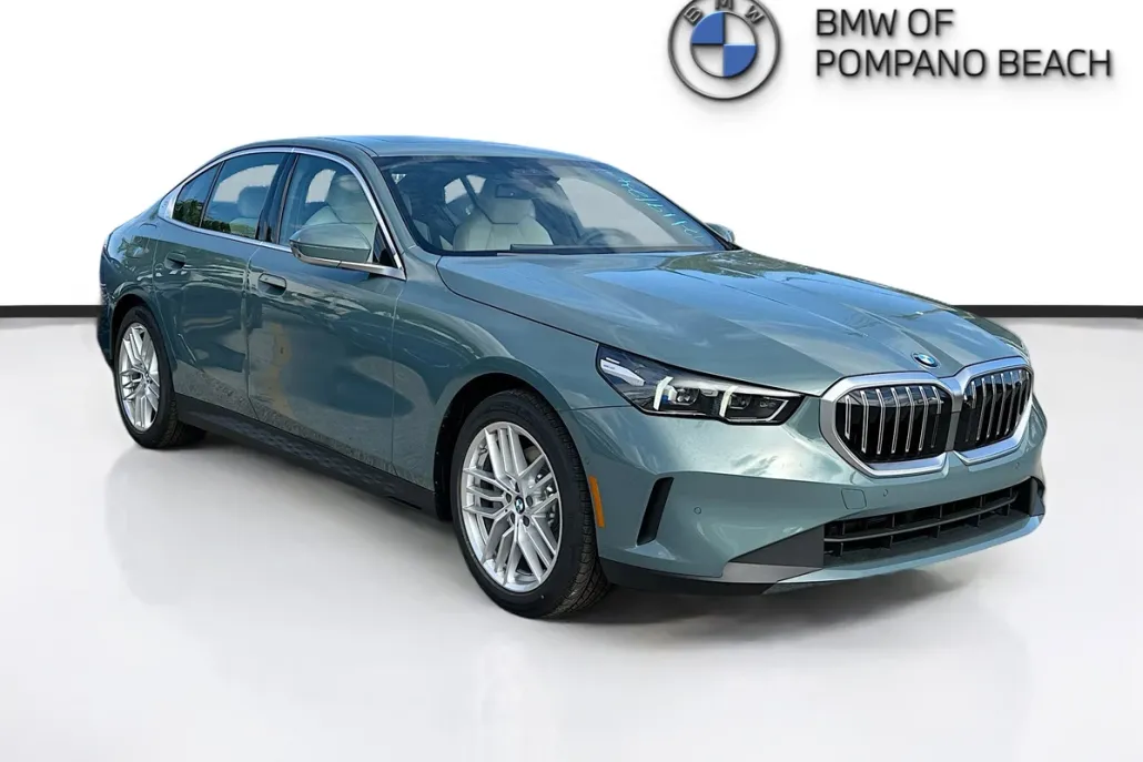 2025 Bmw 530i photo 1