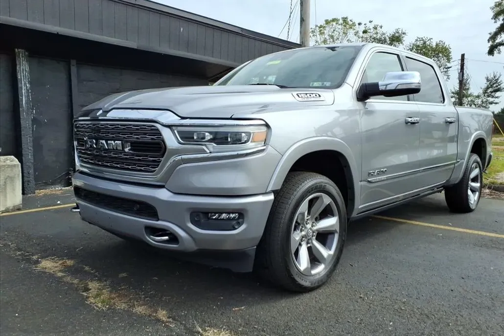 2021 Ram 1500 Limited photo 1
