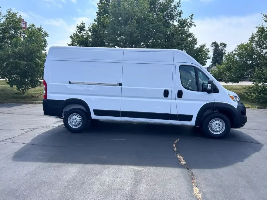 2025 Ram ProMaster 2500 photo 1