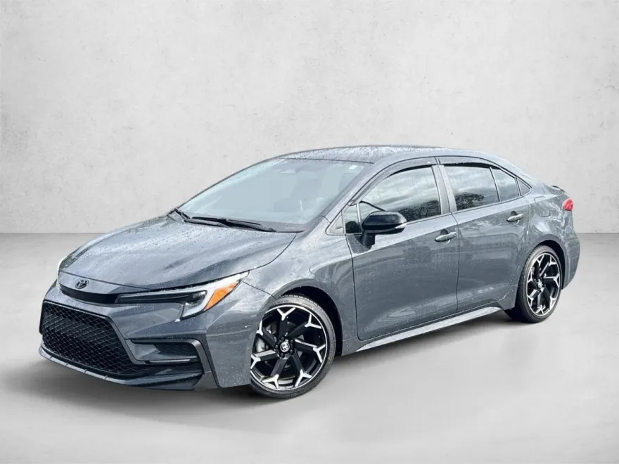 2025 Toyota Corolla SE photo 1