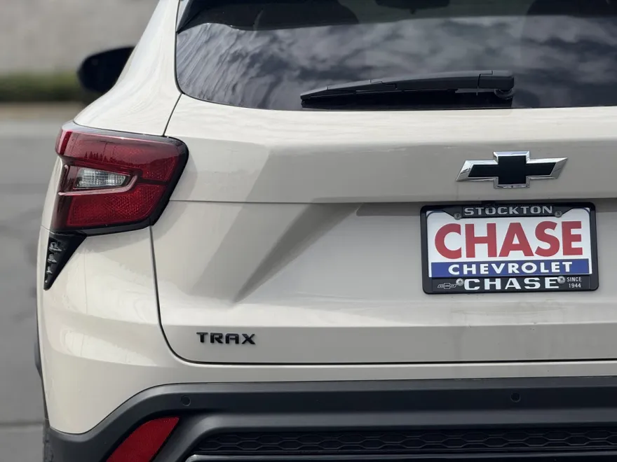 2026 Chevrolet Trax photo 1