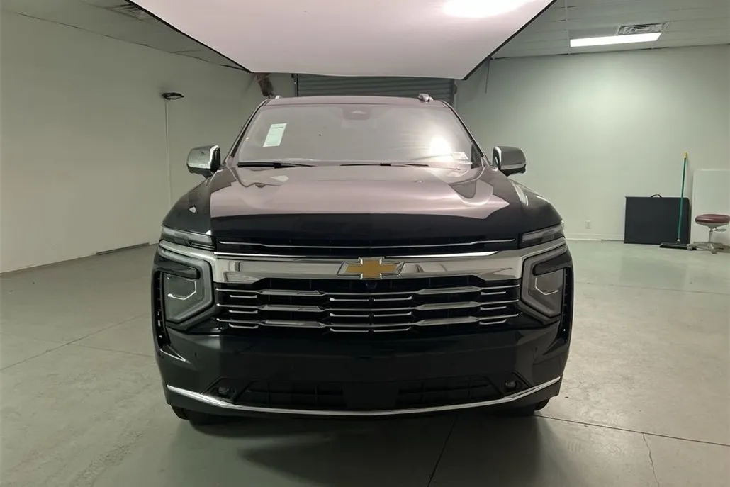 2026 Chevrolet Tahoe Premier photo 1