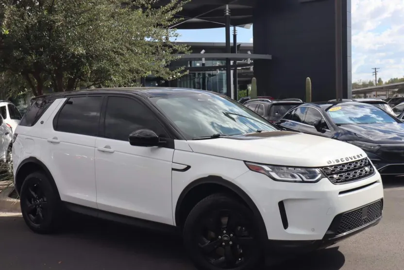 2023 Land Rover Discovery Sport S photo 1