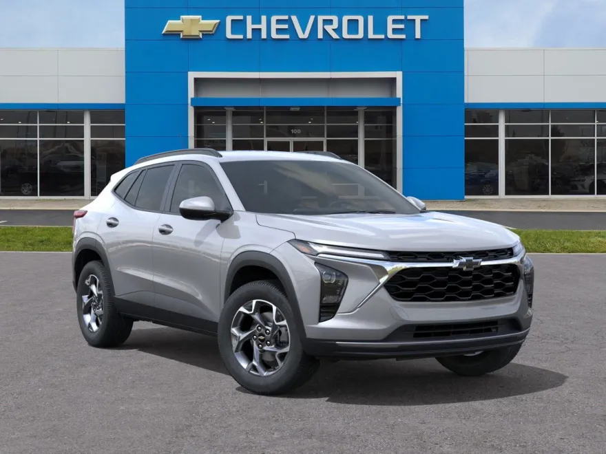 2026 Chevrolet Trax LT photo 1