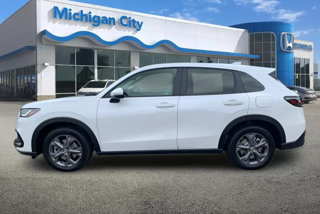 2026 Honda HR-V LX photo 1