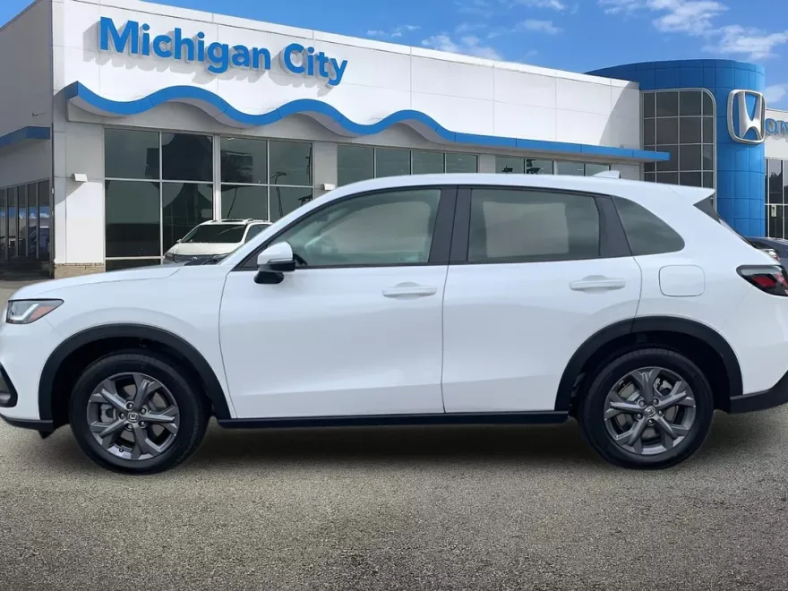 2026 Honda HR-V LX photo 1