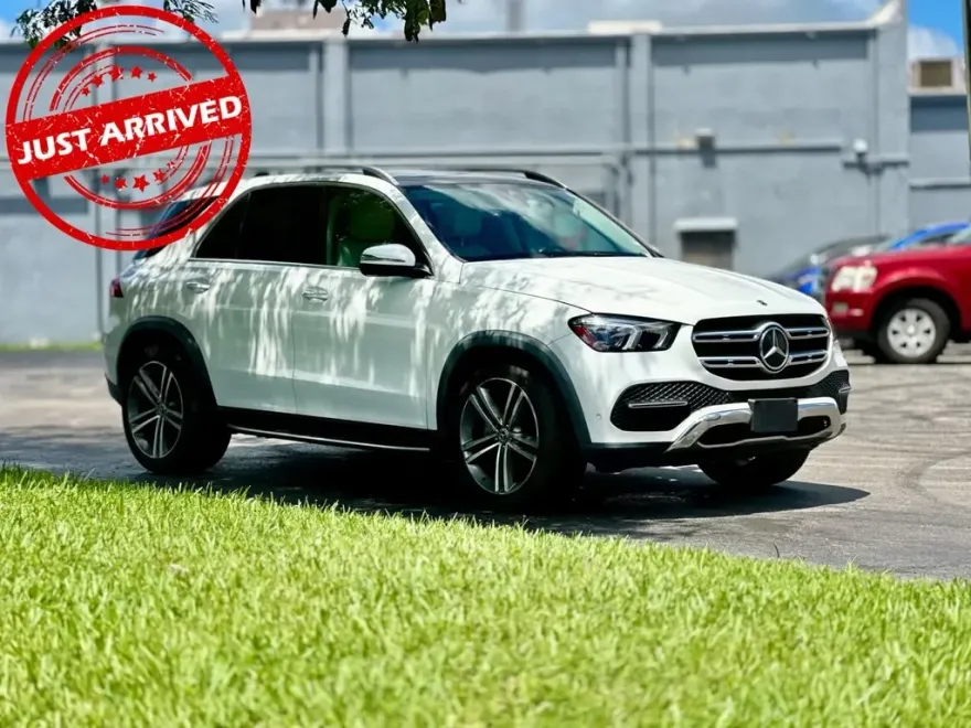 2022 Mercedes Benz GLE 350 4MATIC photo 1