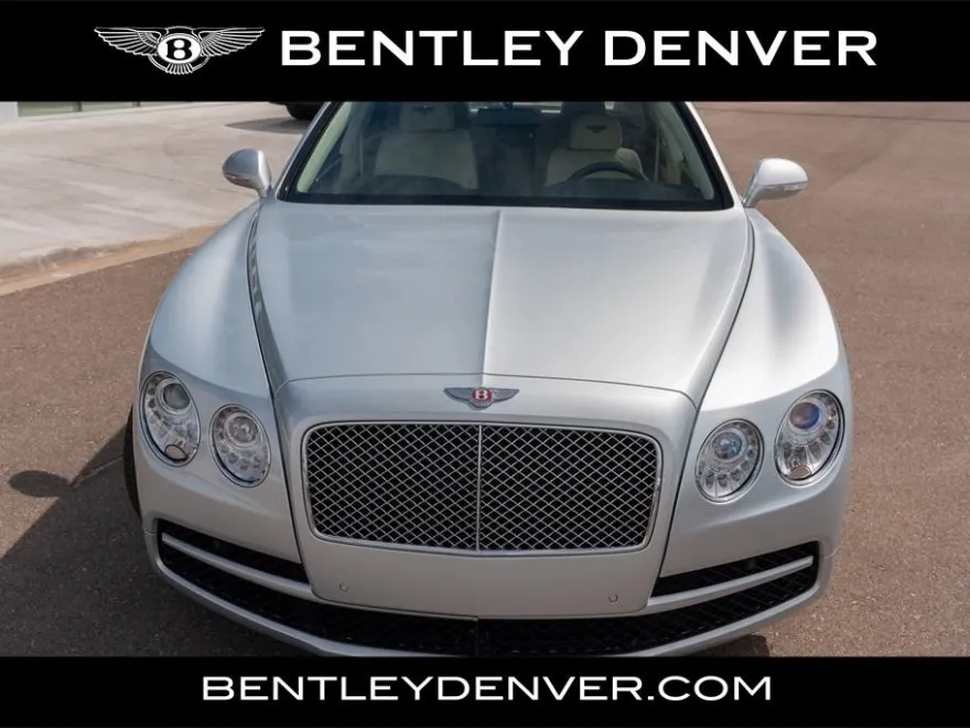 2018 Bentley Flying Spur V8 photo 1
