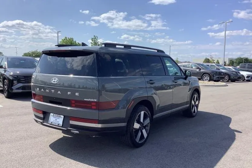 2026 Hyundai Santa Fe Limited photo 1