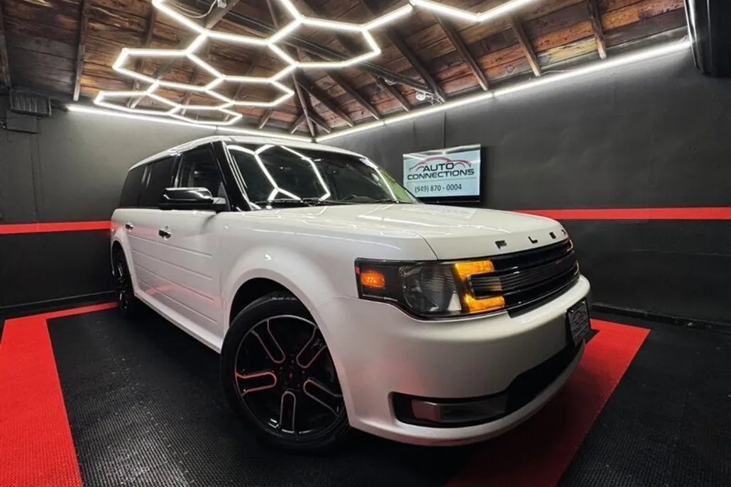 2015 Ford Flex SEL photo 1