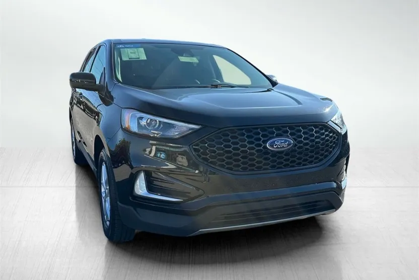 2024 Ford Edge SEL photo 1
